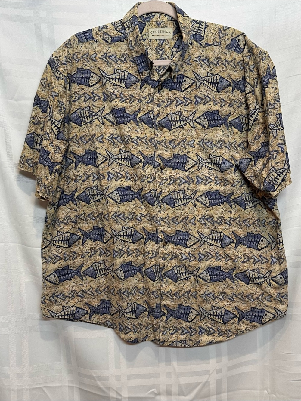 Vintage 90s Crossings Fish
Skeletal Block Print Short Sleeve
Camp Shirt XL